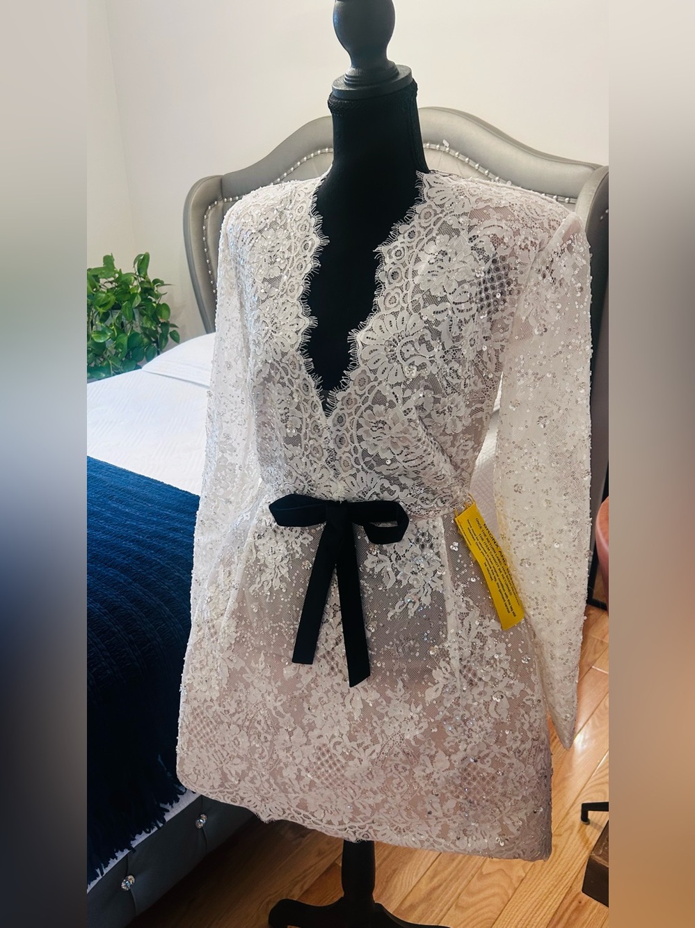Bronx and Banco White Lace Sequin Wrap Robe with Black Tie